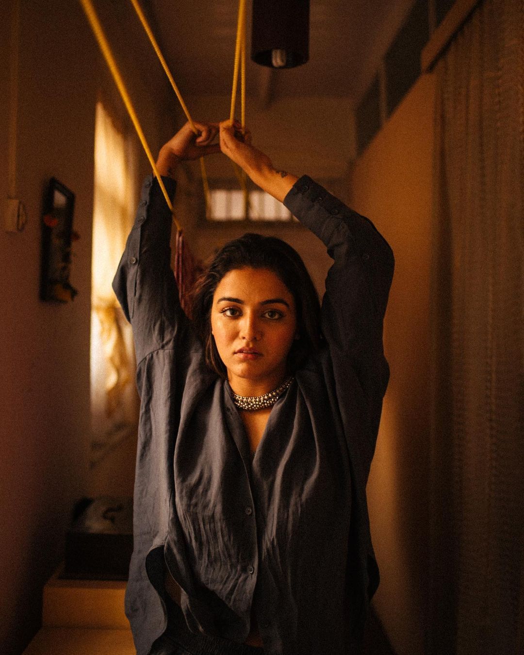 ഹോട്ട് ലുക്കിൽ വാമിഖ ഗാബ്ബി; ചിത്രങ്ങൾ വൈറലാകുന്നു