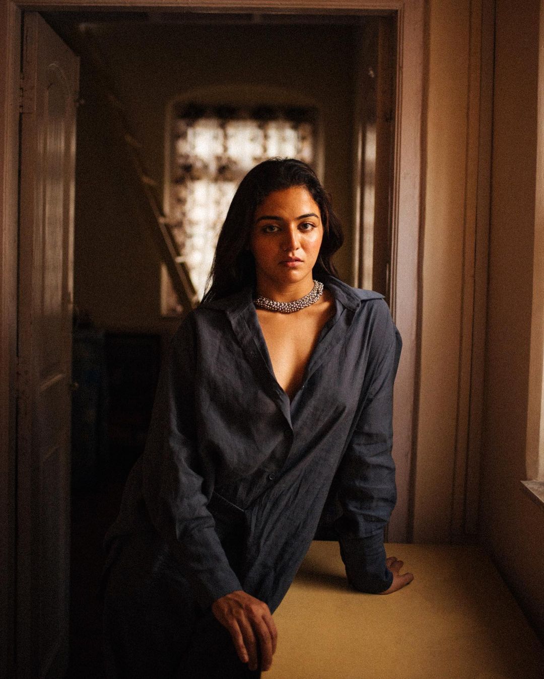 ഹോട്ട് ലുക്കിൽ വാമിഖ ഗാബ്ബി; ചിത്രങ്ങൾ വൈറലാകുന്നു