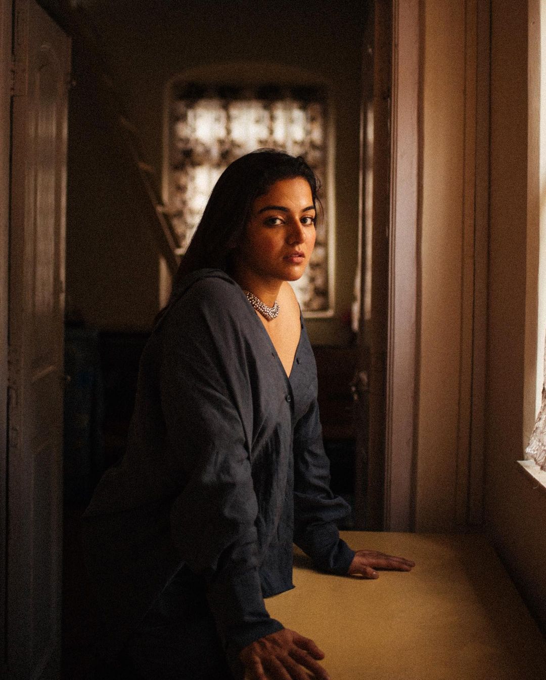 ഹോട്ട് ലുക്കിൽ വാമിഖ ഗാബ്ബി; ചിത്രങ്ങൾ വൈറലാകുന്നു