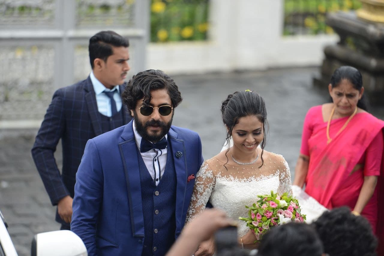 നടന്‍ ആന്‍റണി വര്‍ഗീസ് വിവാഹിതനായി- ചിത്രങ്ങള്‍ കാണാം