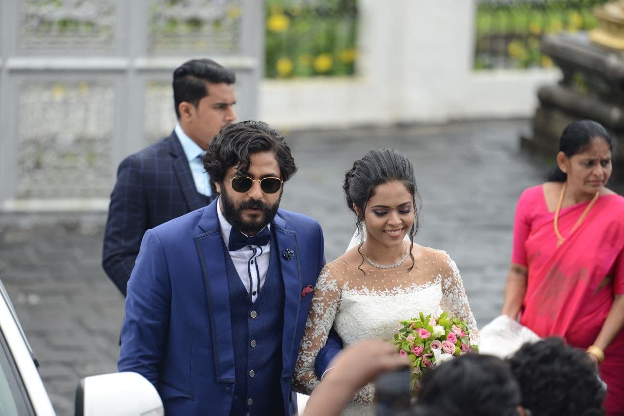 നടന്‍ ആന്‍റണി വര്‍ഗീസ് വിവാഹിതനായി- ചിത്രങ്ങള്‍ കാണാം