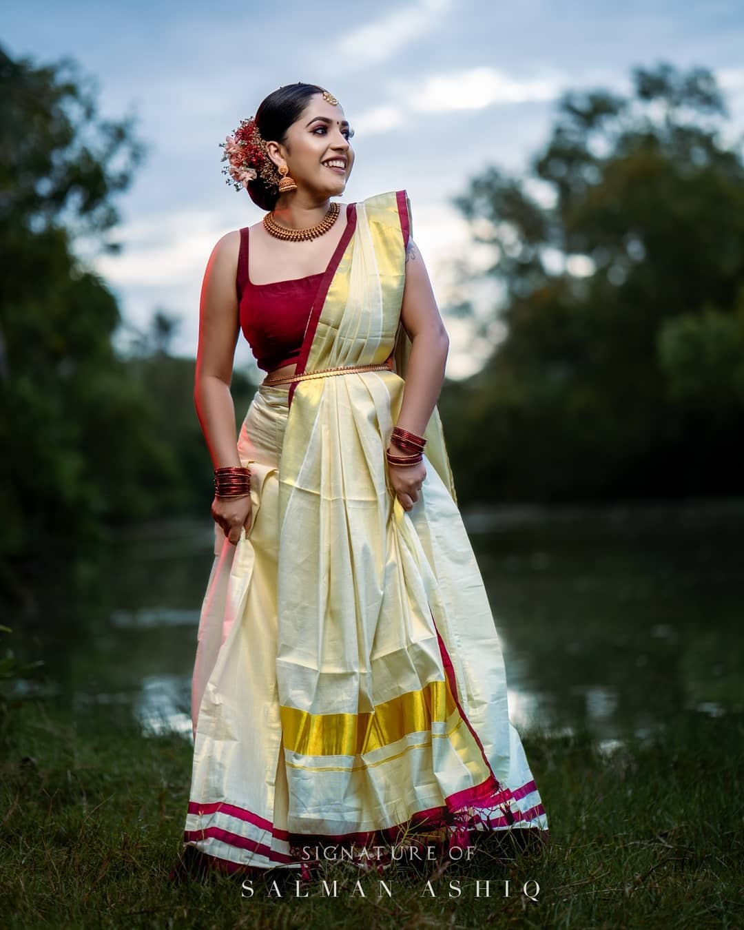 സാരിയില്‍ അതീവ സുന്ദരിയായി കുടുംബവിളക്ക് താരം അമൃത നായര്‍; വൈറലായി പുതിയ ഫോട്ടോഷൂട്ട്