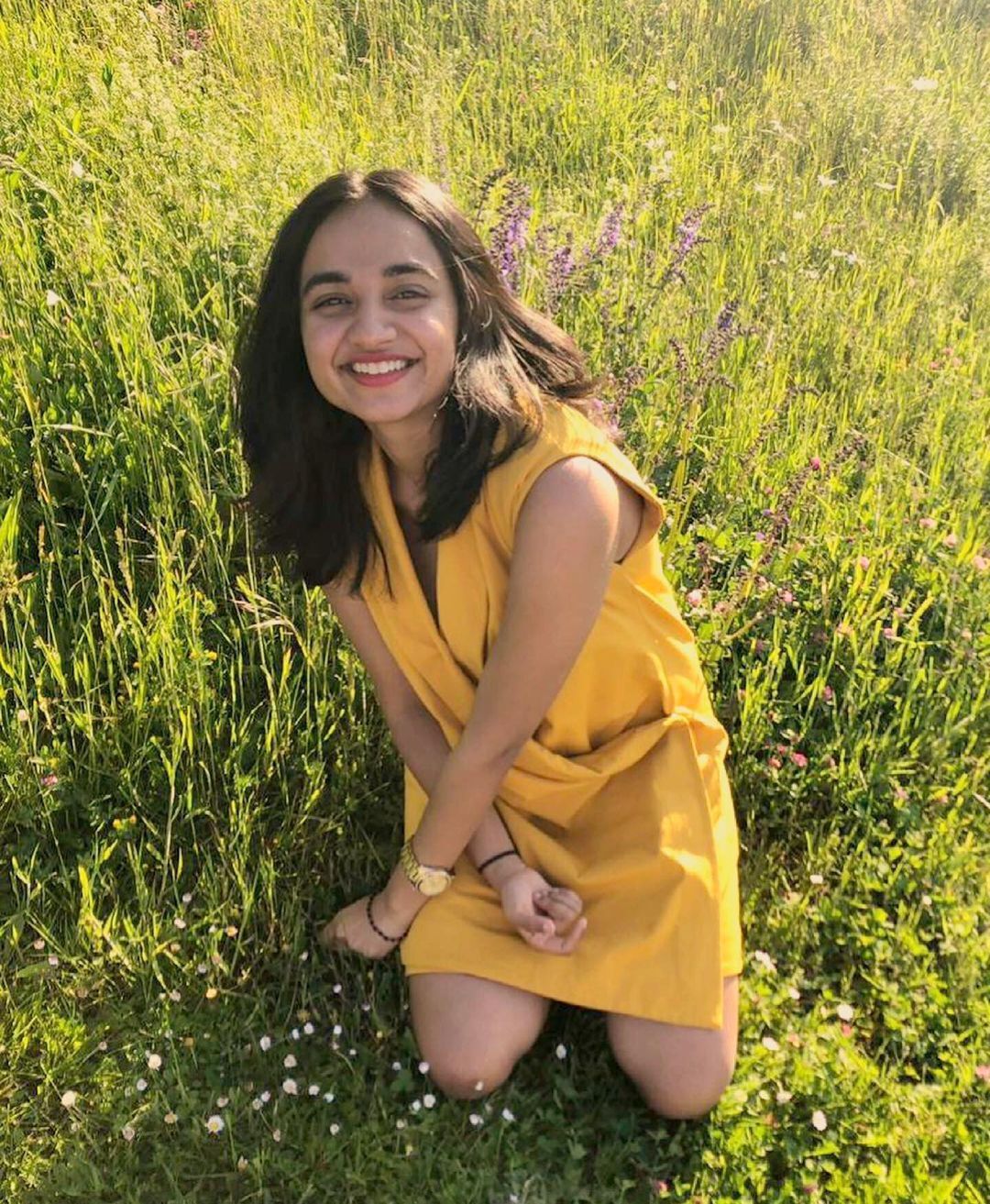 കലക്കൻ ലുക്കിൽ 'മലർവാടി' ഫെയിം അപൂർവ്വ ബോസ്; ഇൻസ്റ്റഗ്രാം ചിത്രങ്ങൾ വൈറൽ