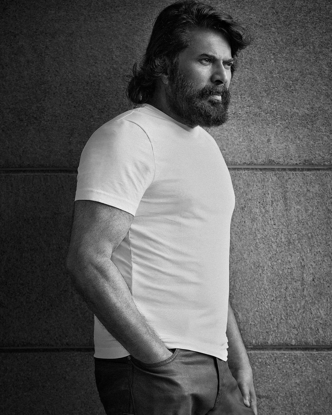 പ്രായം അളക്കാത്ത ശരീരം; മമ്മൂട്ടിയുടെ ഫിറ്റ് ലുക്ക് വൈറൽ