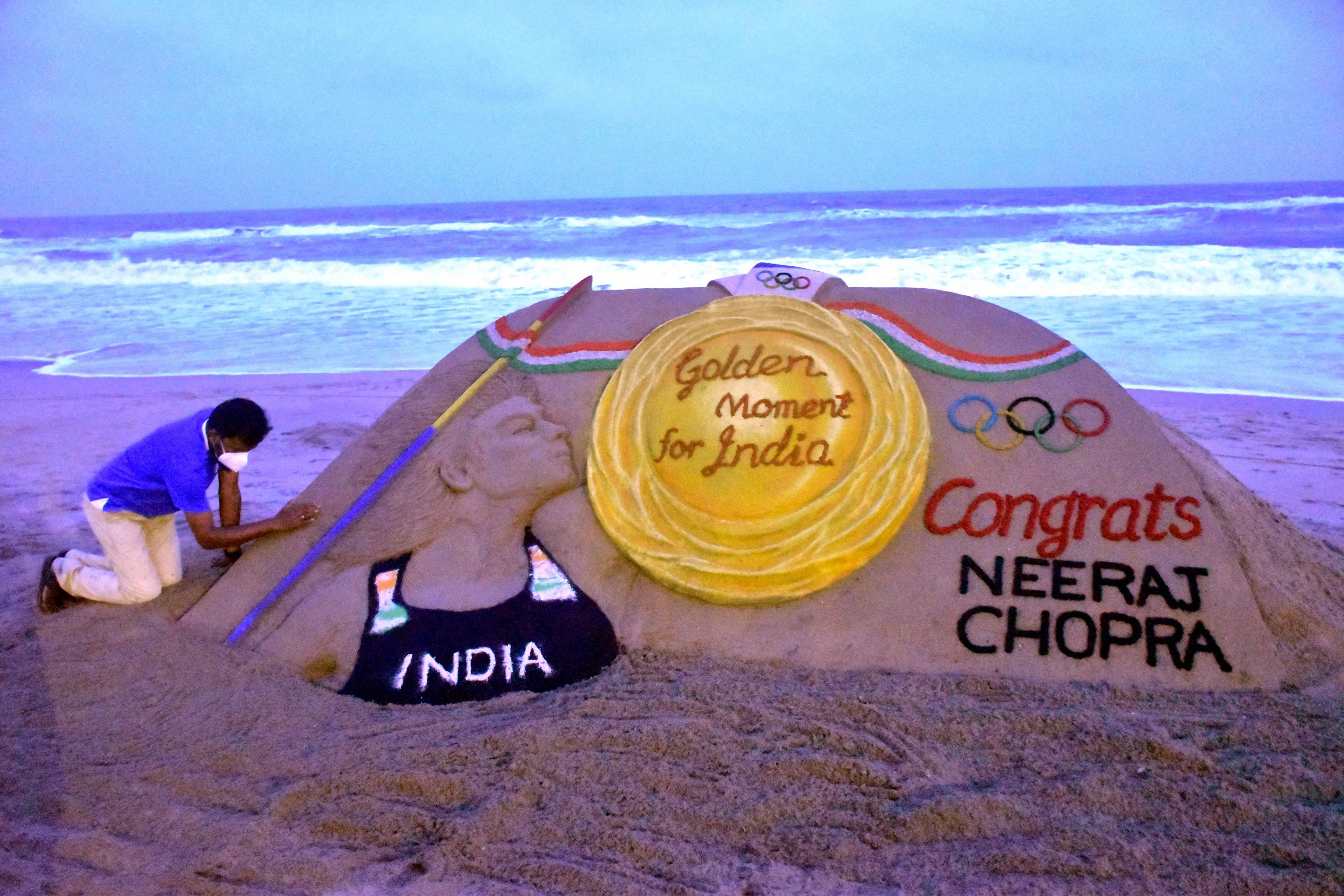 Neeraj Chopra: ఒకటి.. రెండు.. మూడు కాదు ఏకంగా వందేళ్ల కలను నిజం చేశాడు