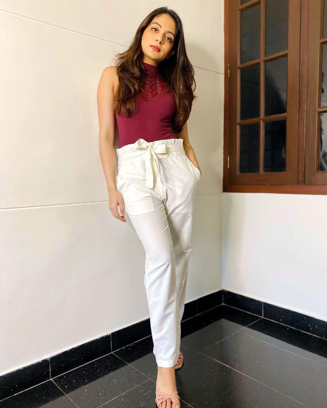 ഹോട്ട് ലുക്കിൽ ഇഷാനി കൃഷ്ണ; ചിത്രങ്ങൾ കാണാം