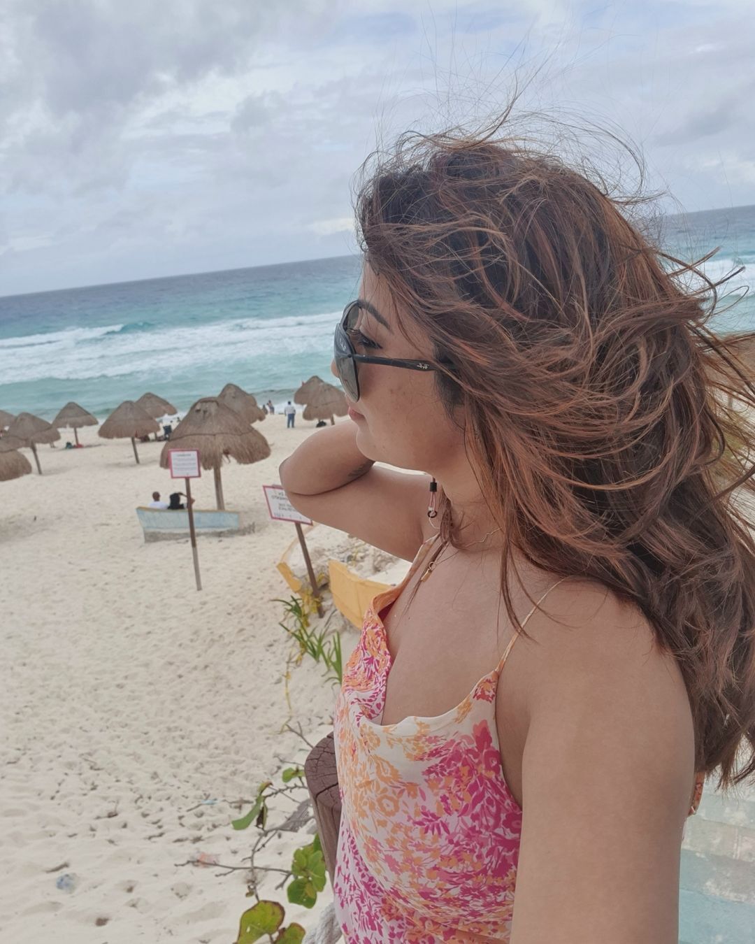 പൂളില്‍ ഹോട്ട് ലുക്കില്‍ തിളങ്ങി അര്‍ച്ചന സുശീലന്‍; കിടു ലുക്കായിട്ടുണ്ടെന്ന് ആരാധകര്‍