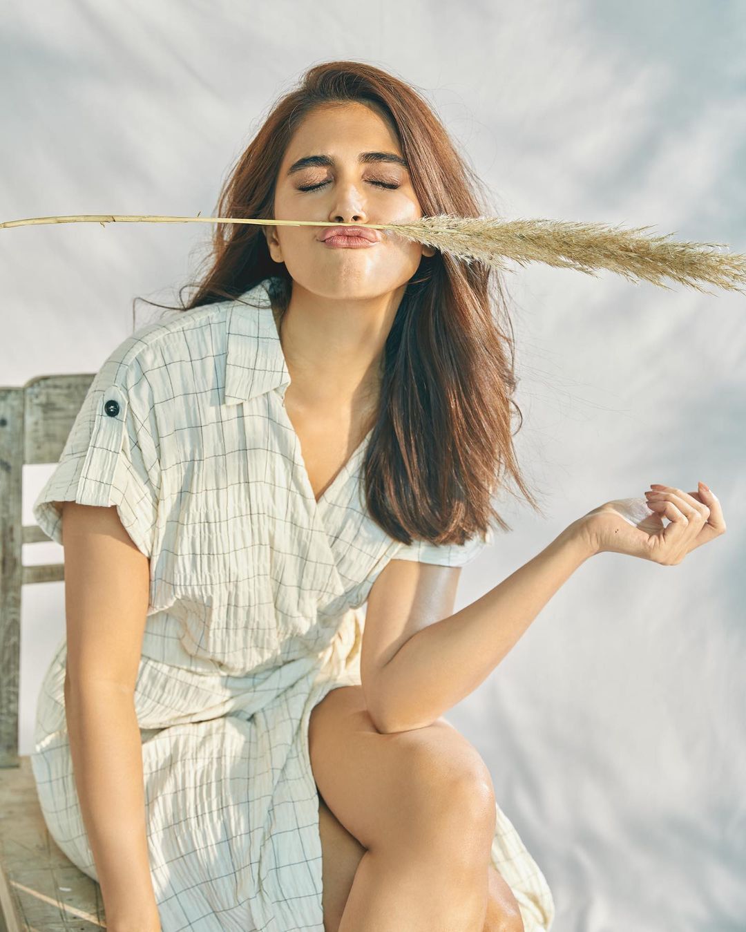 Pooja Hegde:జిమ్‌ డ్రెస్‌లో హాట్ షో ఇచ్చిన బుట్టబొమ్మ