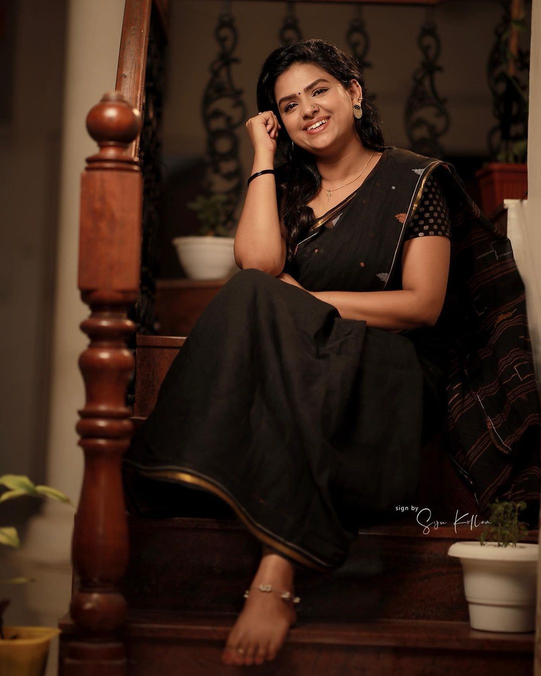 അതിരാവിലെ കുളിച്ച് സുന്ദരിയായി ഭഗവാന്റെ മുന്നില്‍; ലക്ഷ്മി അസറിന്റെ ചിത്രങ്ങള്‍ ഏറ്റെടുത്ത് ആരാധകര്‍