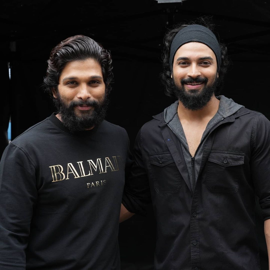 അല്ലു അർജുനും സാമന്തയ്ക്കുമൊപ്പം മലയാളി പ്രേക്ഷകരുടെ  സ്വന്തം സൂഫി,  ദേവ് മേഹന്റെ ചിത്രം വൈറലാകുന്നു