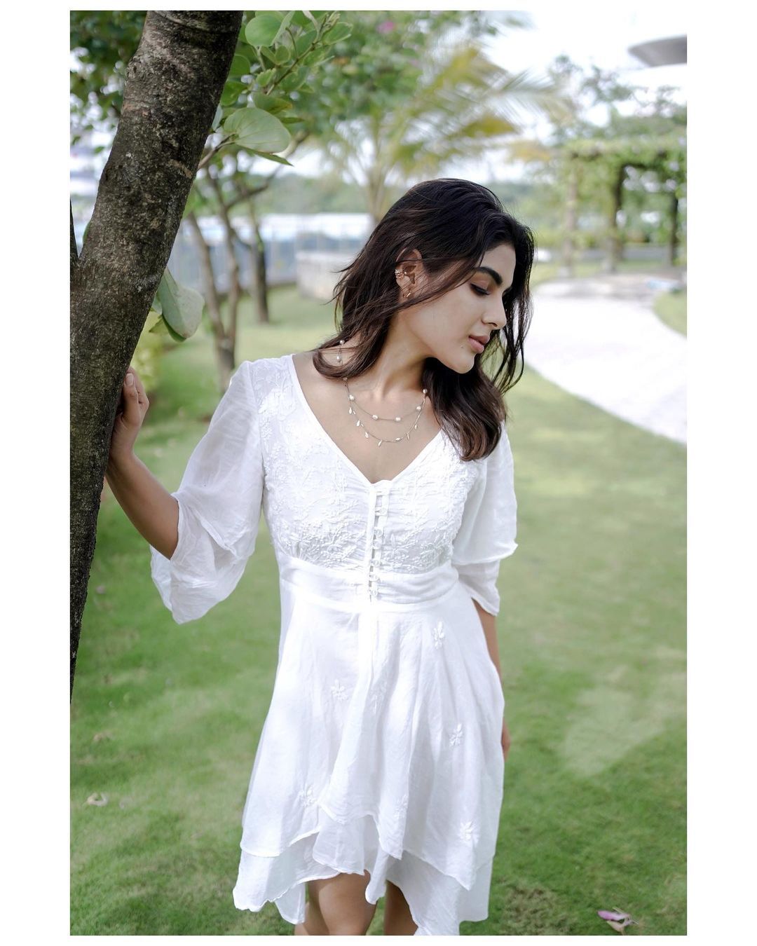 ഹോട്ട് ആന്‍ഡ് ഗ്ലാമറസ് ലുക്കില്‍ വീണ്ടും സംയുക്ത; ട്രെന്‍ഡിംഗായി പുതിയ ഫോട്ടോഷൂട്ട്