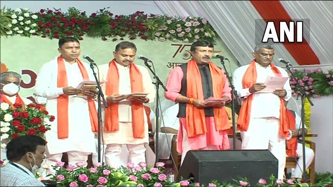 24 ministers sworn in the new cabinet of Gujarat CM Bhupendra Patel