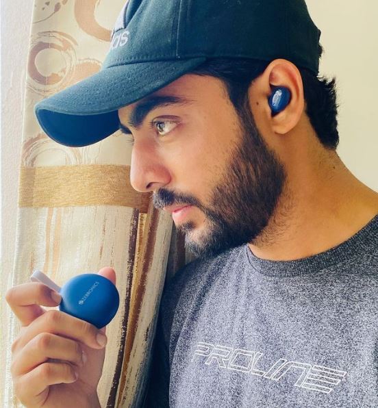 'কি করে বলবো তোমায়' সিরিয়ালের হট অ্যান্ড হাঙ্ক বয় ক্রুশল আহুজা নেট দুনিয়ায় ঝড় তুলেছেন