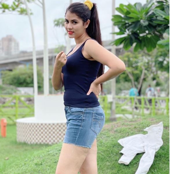 অভিনেত্রী রিতিকা সেনের না দেখা ছবি, দেখে নিন এক ঝলকে