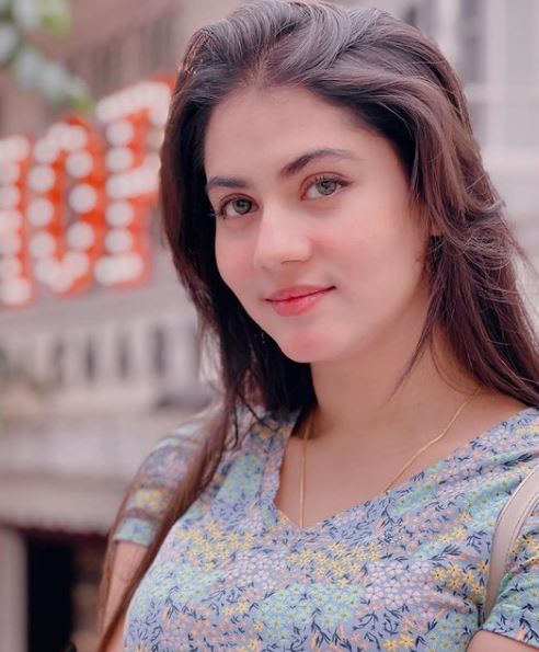 অভিনেত্রী রিতিকা সেনের না দেখা ছবি, দেখে নিন এক ঝলকে