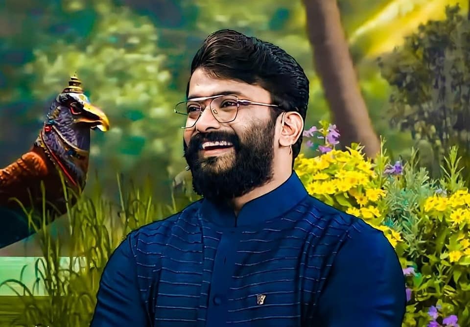 കിടിലന്‍ സ്റ്റൈലിഷ് ലുക്കില്‍ മണിക്കുട്ടന്‍: ഏത് സിനിമയിലെ ലുക്ക് ആണെന്ന് ആരാധകര്‍