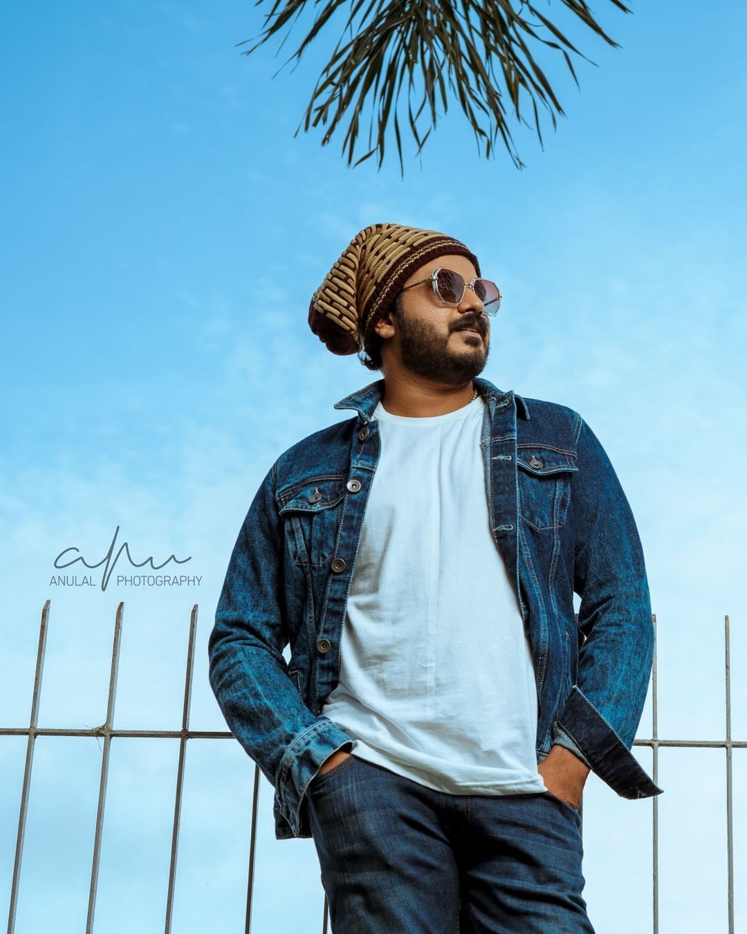 വന്‍ ലുക്കില്‍ പൊളിച്ചടുക്കി ബിബിന്‍ ജോര്‍ജും ആദിത്യ സോണിയും; ചിത്രങ്ങള്‍ വൈറല്‍