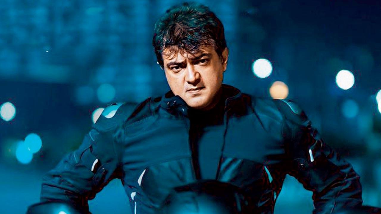 உலகம் சுற்றும் தல அஜித்!.....பைக்கில் நீண்ட ரைட் செய்ய தயாராகவும் தல!....இணையத்தை தெறிக்கவிடும் வைரல் ஃபோட்டோ!