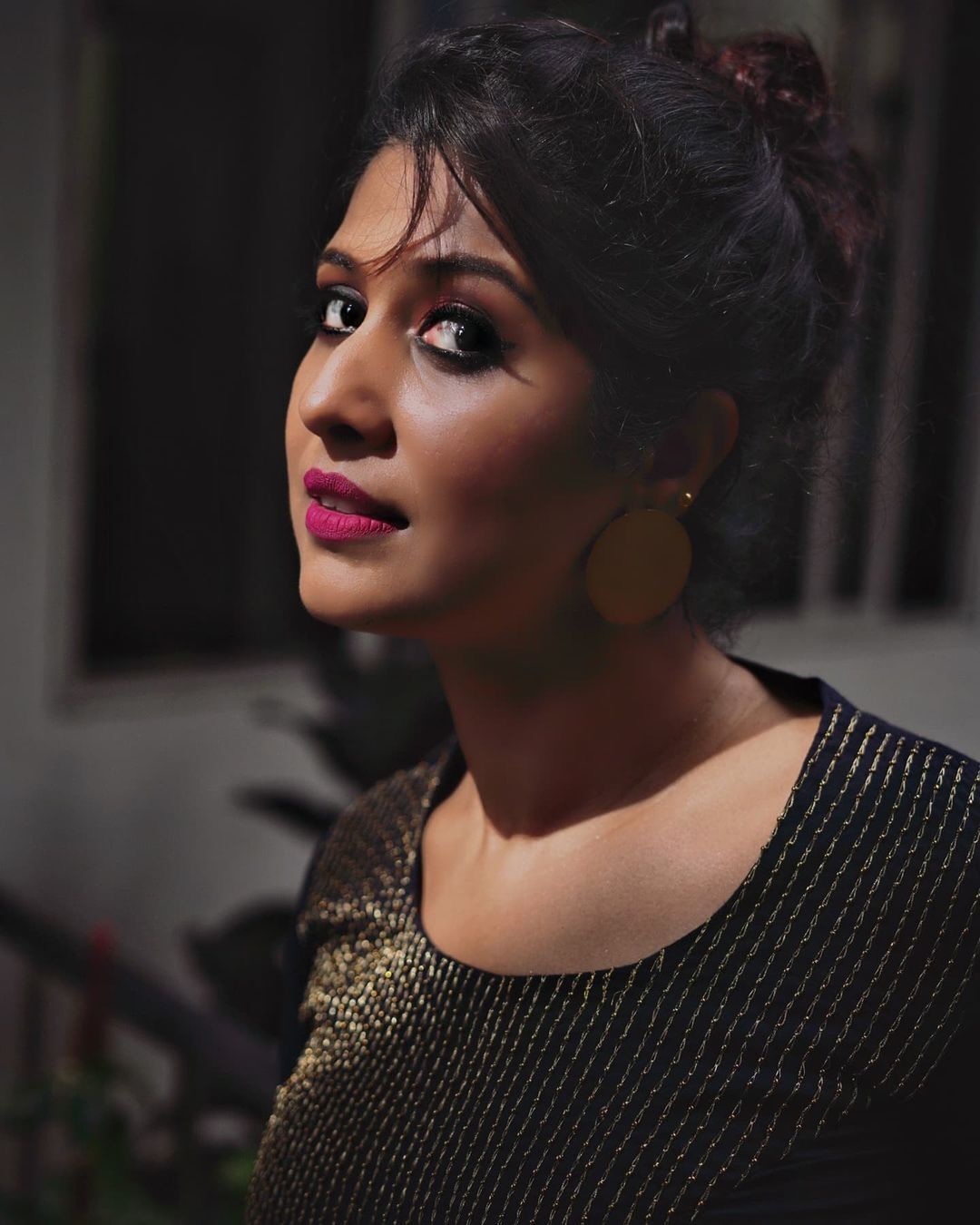 പിങ്കിലും നീലയിലും തിളങ്ങി പ്രിയപ്പെട്ട ഗായിക രഞ്ജിനി ജോസ്; വൈറലായി പുതിയ ഫോട്ടോ ഷൂട്ട്