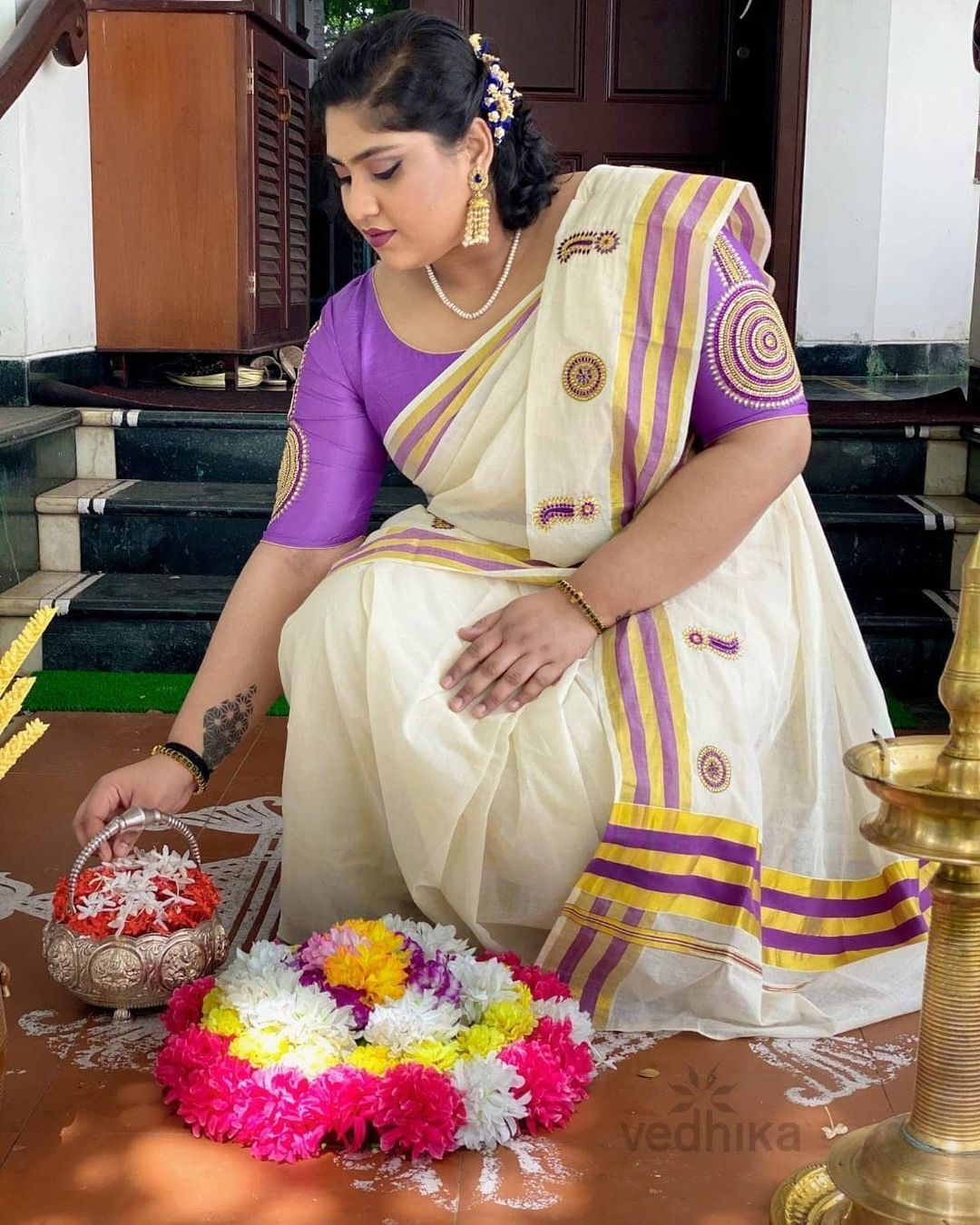 സുരേഷ് ഗോപിയുടെ പെൺമക്കൾ സിനിമയിലെത്തുമോ? ഇതെന്തൊരു സുന്ദരികളാണ് ഭാവ്നിയും ഭാഗ്യയും..ഫോട്ടോകൾ വൻ വൈറൽ 