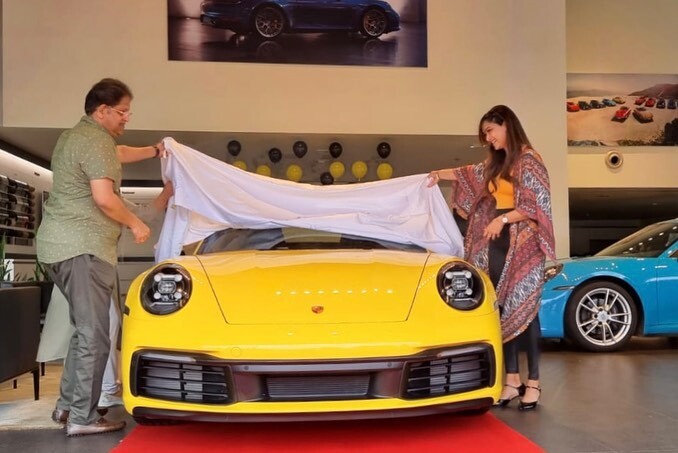 ഇതായിരുന്നോ മമതയുടെ സ്വപ്‌ന വാഹനം; താരത്തിന്റെ യാത്ര ഇനി പോര്‍ഷെയില്‍, 10 വര്‍ഷത്തെ കാത്തിരിപ്പ്