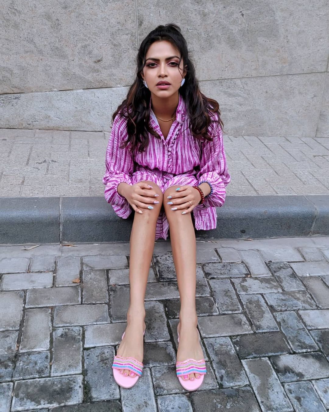 ഹോട്ട് ആന്‍ഡ് ക്യൂട്ട് ഗേള്‍; അമല പോളിന്റെ ഏറ്റവും പുതിയ ഫോട്ടോഷൂട്ട് ഏറ്റെടുത്ത് ആരാധകര്‍