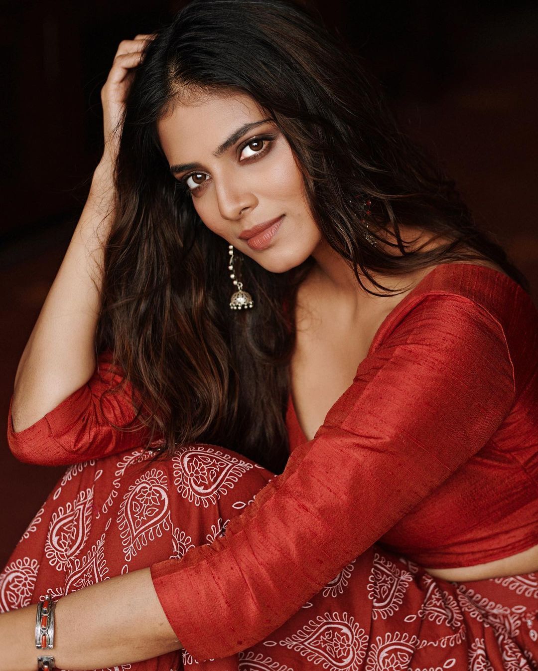 പെയിന്റിംഗ് പോലുണ്ട്... വൈറലായി മാളവിക മോഹന്റെ പുതിയ ചിത്രങ്ങൾ