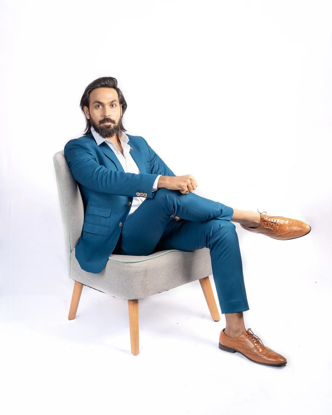 Bigg Boss Telugu-5:కంటెస్టెంట్ల పూర్తి జాబితా ఇదే..(ఫోటోలు)