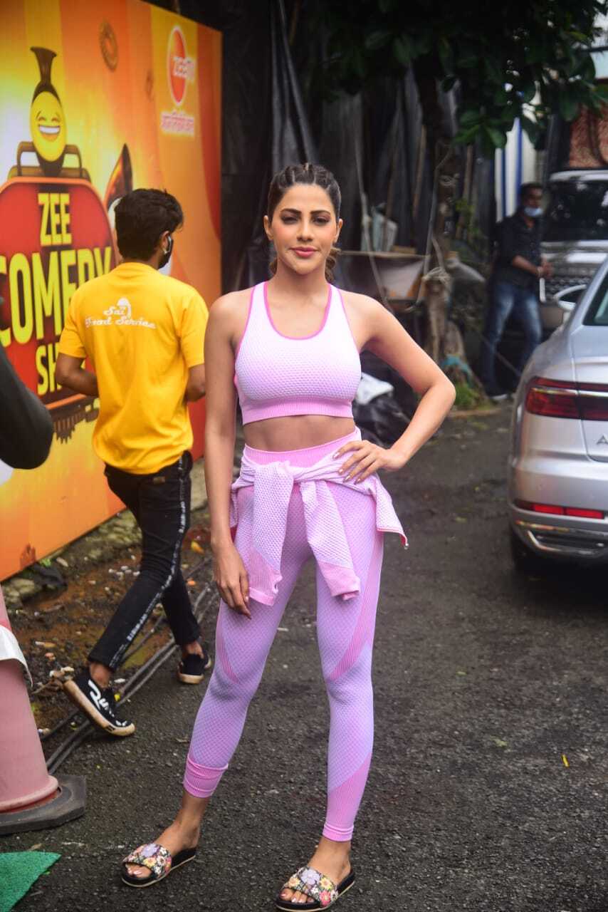 Bigg Boss फेम निक्की तंबोली की इन Hot तस्वीरों से नजरें नहीं हटा पाएंगे आप