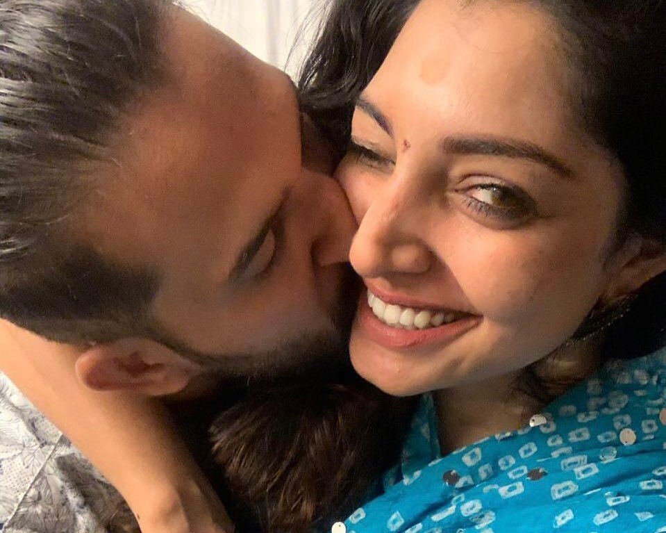 'ബിഗ് ബോസിന് ശേഷം റിതു ഫോൺ എടുത്തിട്ടില്ല, അന്ന് 316 തവണ വിളിച്ചു'- ജിയ ഇറാനി-റിതു മന്ത്ര ചിത്രങ്ങൾ