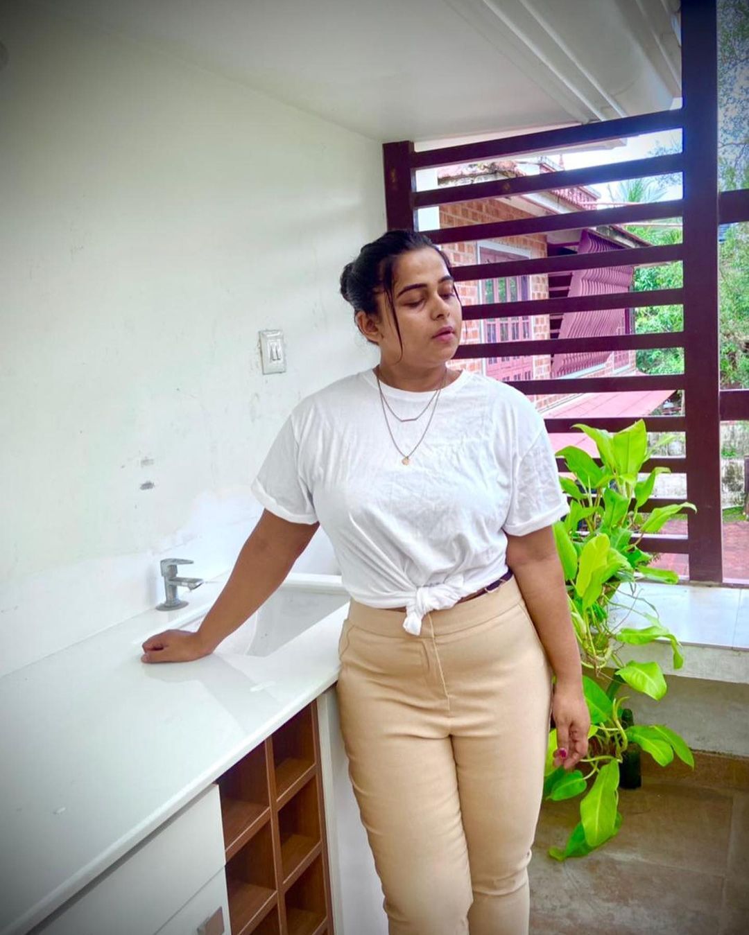 എന്താ ഒരു മേക്കോവര്‍, ശരിക്കും ഞെട്ടി; ഷിബ്ലയുടെ ഫിറ്റ്‌നെസ് ചിത്രങ്ങള്‍ ഏറ്റെടുത്ത് ആരാധകര്‍