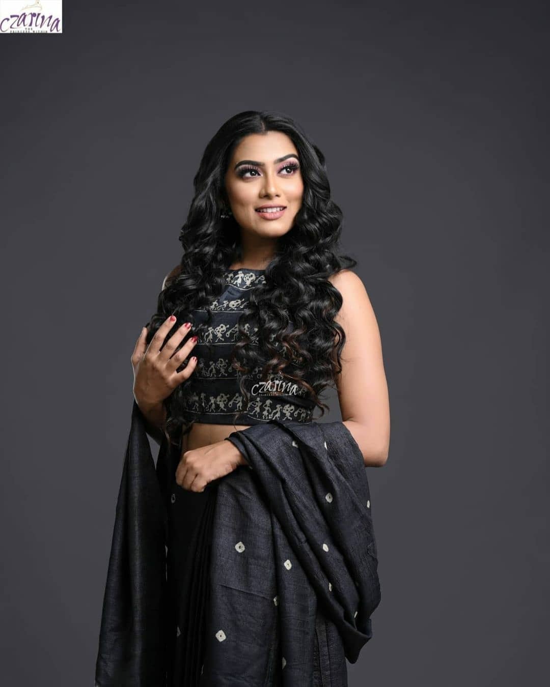 ഞെട്ടിച്ച ലുക്കെന്ന് ആരോധകർ... നടി ഡയാന ഹമീദിന്റെ പുതിയ ചിത്രങ്ങളും വൈറൽ