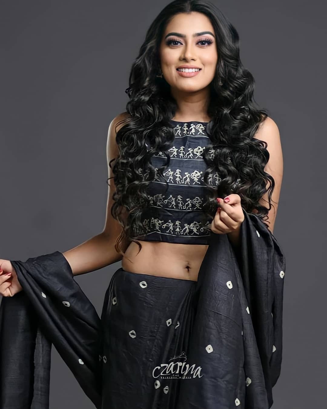 ഞെട്ടിച്ച ലുക്കെന്ന് ആരോധകർ... നടി ഡയാന ഹമീദിന്റെ പുതിയ ചിത്രങ്ങളും വൈറൽ