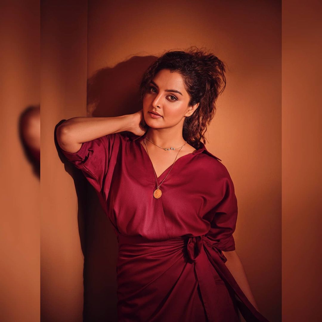 മഞ്ജുവിനെ ചേര്‍ത്തുപിടിച്ച് ഗീതുവും സംയുക്തയും; സോഷ്യല്‍ മീഡിയയില്‍ ഹിറ്റായി ചിത്രങ്ങള്‍