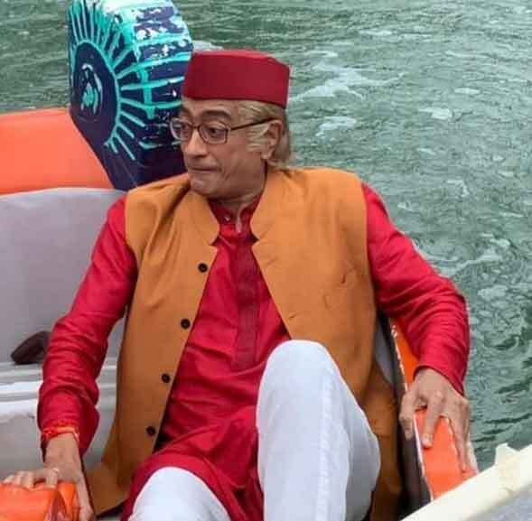 असल जिंदगी में जेठालाल से भी कम उम्र के हैं TMKOC फेम चंपक चाचा