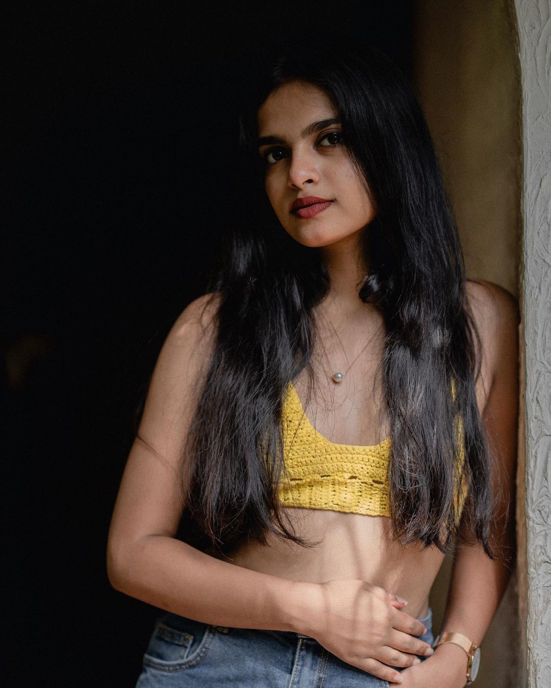 വീണ്ടും ആരാധകരെ ഞെട്ടിച്ച് തണ്ണീര്‍മത്തനിലെ സ്‌റ്റെഫി; ഗ്ലാമറസ് ഫോട്ടോഷൂട്ടിൽ തിളങ്ങിയ ഗോപികയുടെ ചിത്രങ്ങൾ കാണാം