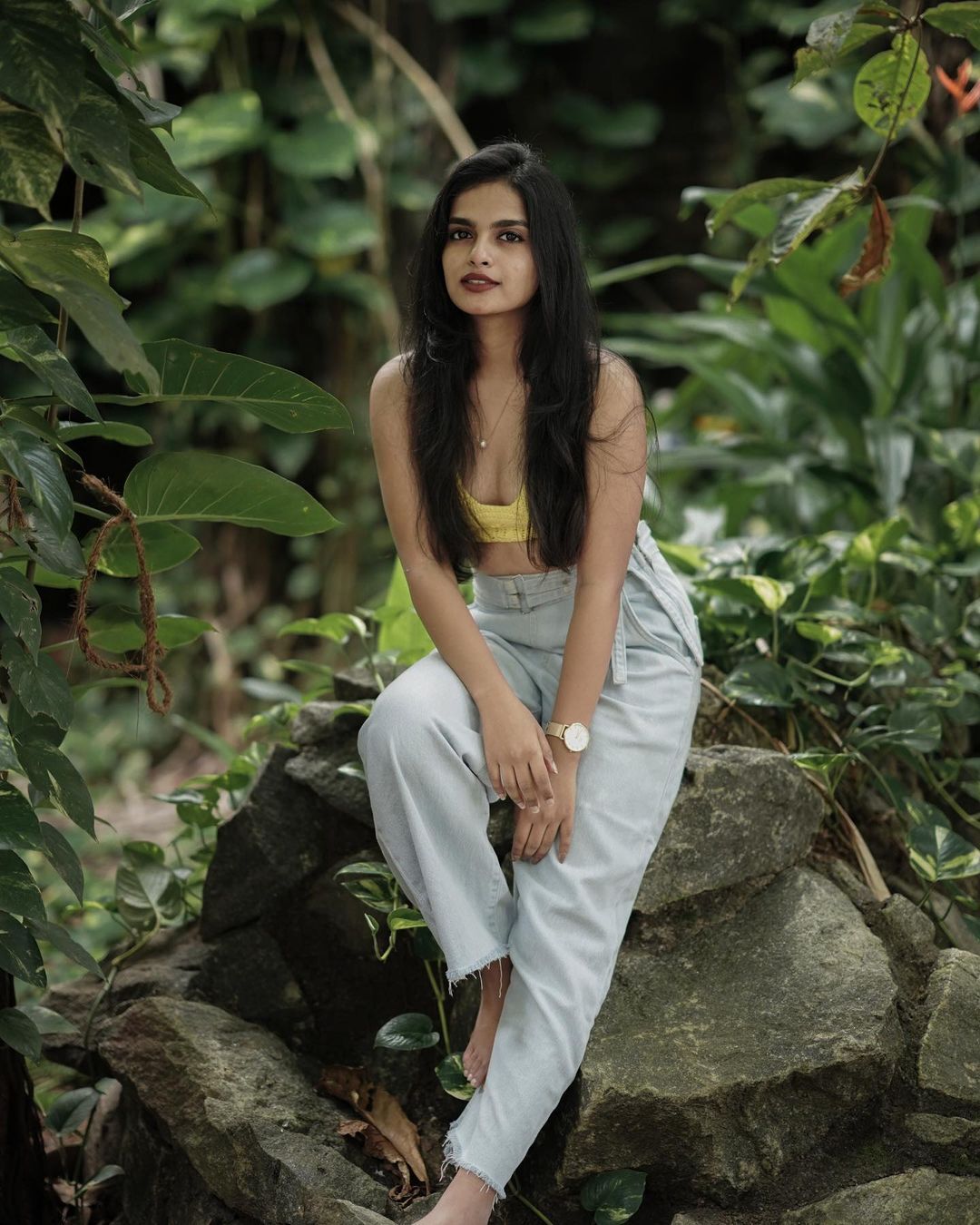 വീണ്ടും ആരാധകരെ ഞെട്ടിച്ച് തണ്ണീര്‍മത്തനിലെ സ്‌റ്റെഫി; ഗ്ലാമറസ് ഫോട്ടോഷൂട്ടിൽ തിളങ്ങിയ ഗോപികയുടെ ചിത്രങ്ങൾ കാണാം