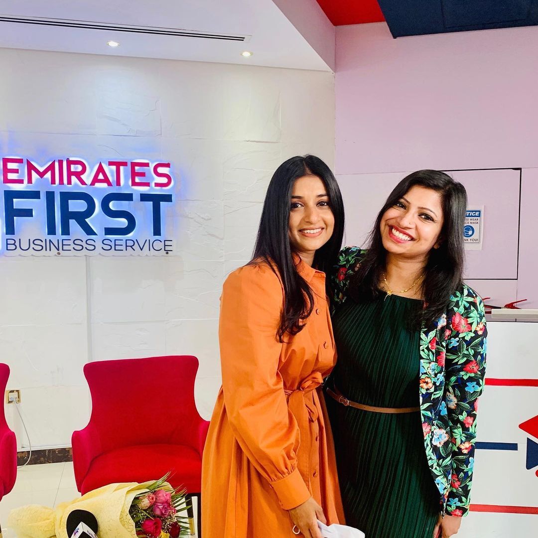 ഉണ്ണി മുകുന്ദനെ കണ്ട് മീര ജാസ്മിന്‍; വീണ്ടും നിറയുന്ന പുഞ്ചിരി... ദുബായിലെ ചിത്രങ്ങള്‍ വൈറല്‍