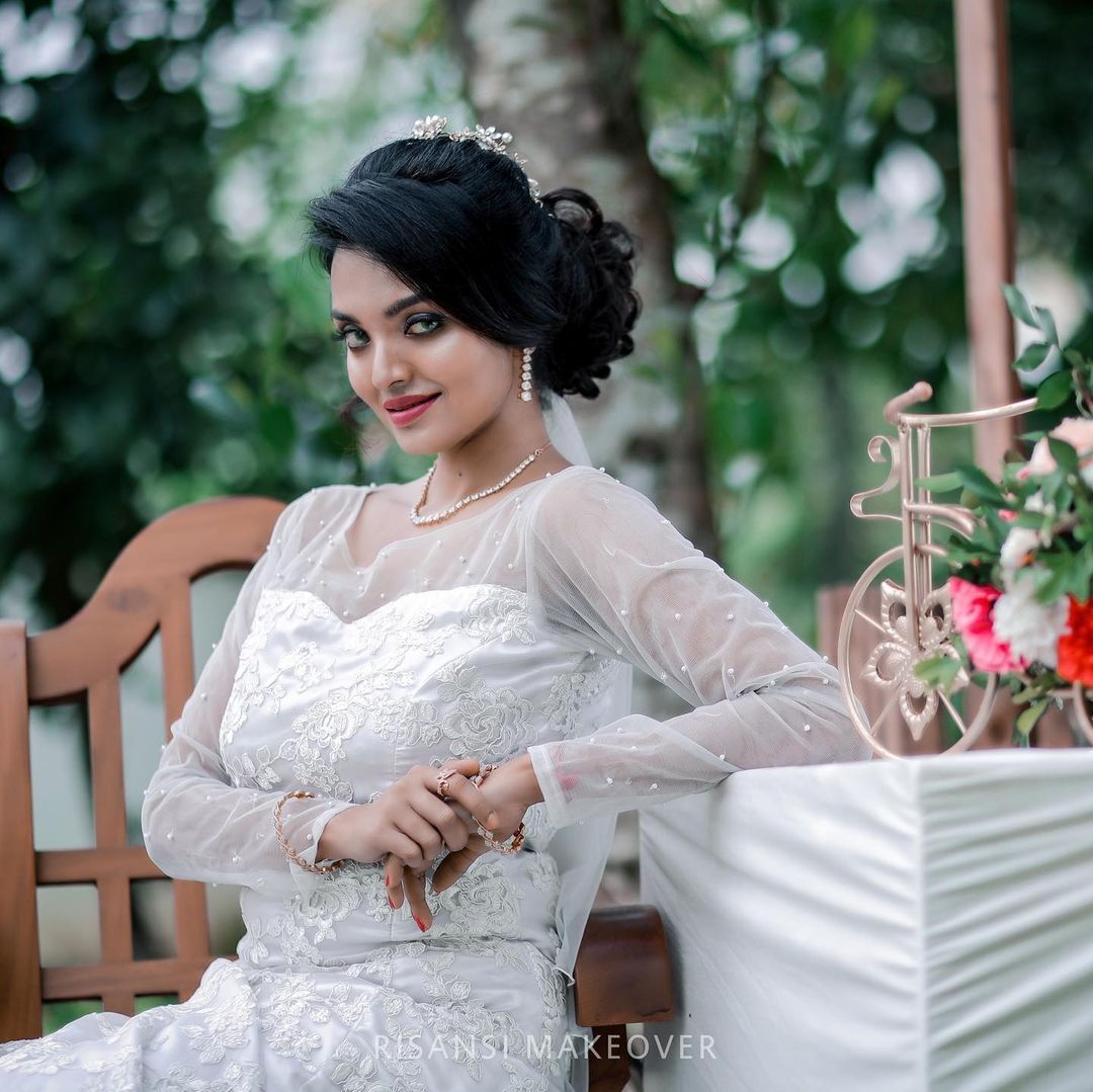 പുത്തന്‍ ലുക്കില്‍ ഞെട്ടിച്ച് സൂര്യ ജെ മേനോന്‍:  തകര്‍ത്തെന്ന് ആരാധകര്‍