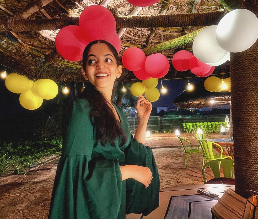 പിറന്നാള്‍ ദിനം അടിച്ചു പൊളിച്ച് അഹാന കൃഷ്ണ: ചിത്രങ്ങള്‍ വൈറല്‍