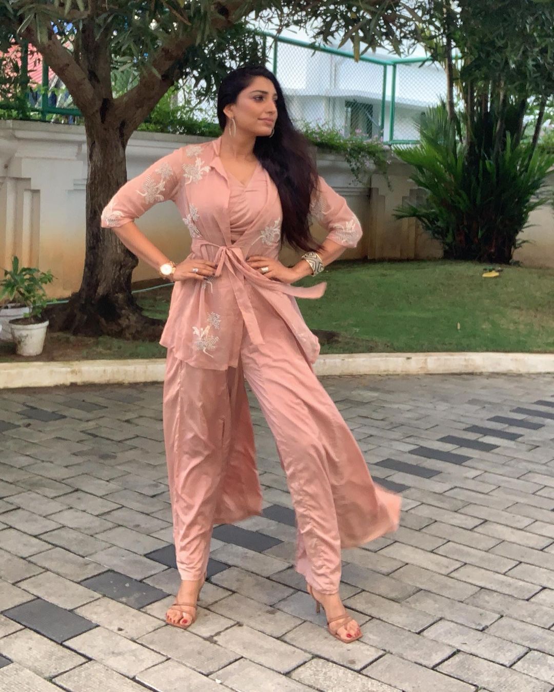 കിടിലന്‍ ലുക്കില്‍ ബിഗ് ബോസ് താരം റിതു മന്ത്ര: ചിത്രം ഏറ്റെടുത്ത് ആരാധകര്‍