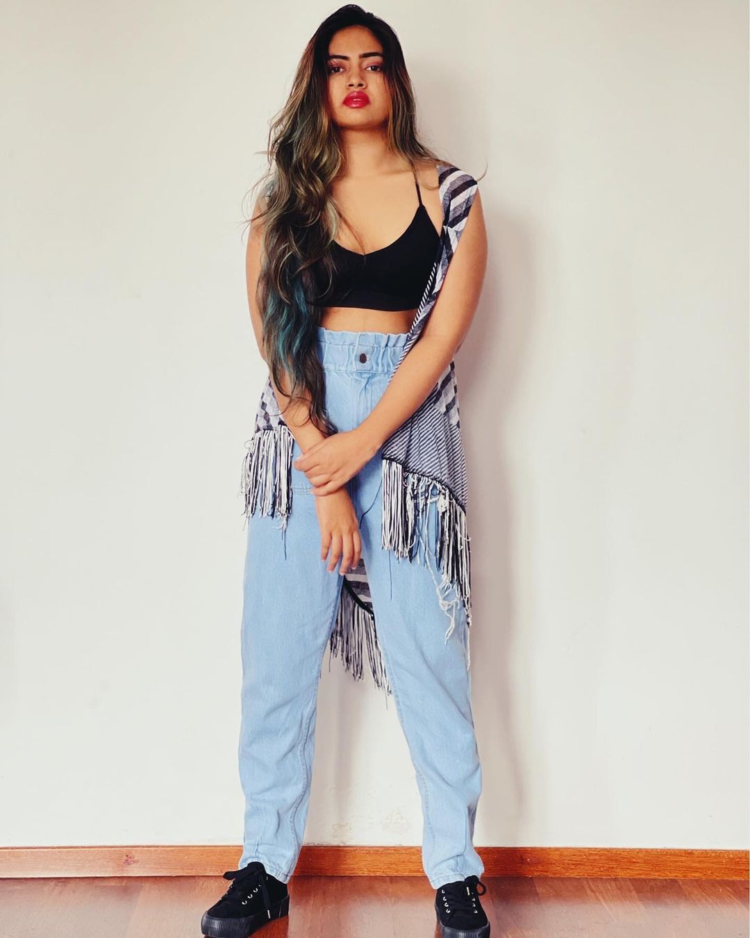  'സൺ കിസ്ഡ്'.....'ഹേയ് ബ്യൂട്ടി'യെന്ന് ആരാധകർ..കറുപ്പ് ഫ്ളോറൽ സാരിയിൽ ശാലിൻ സോയയുടെ ചിത്രങ്ങൾ വൈറൽ