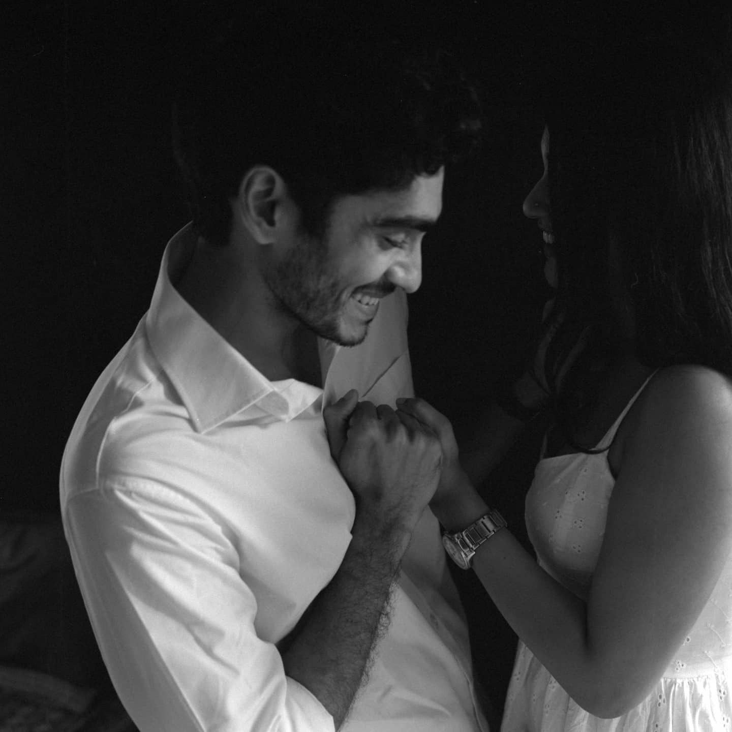 ജയപ്രിയയെ ചേര്‍ത്ത് നിര്‍ത്തി ചിത്രങ്ങള്‍; പ്രതിശ്രുത വധുവിനെ പരിചയപ്പെടുത്തി നടന്‍ വിശാഖ് നായര്‍