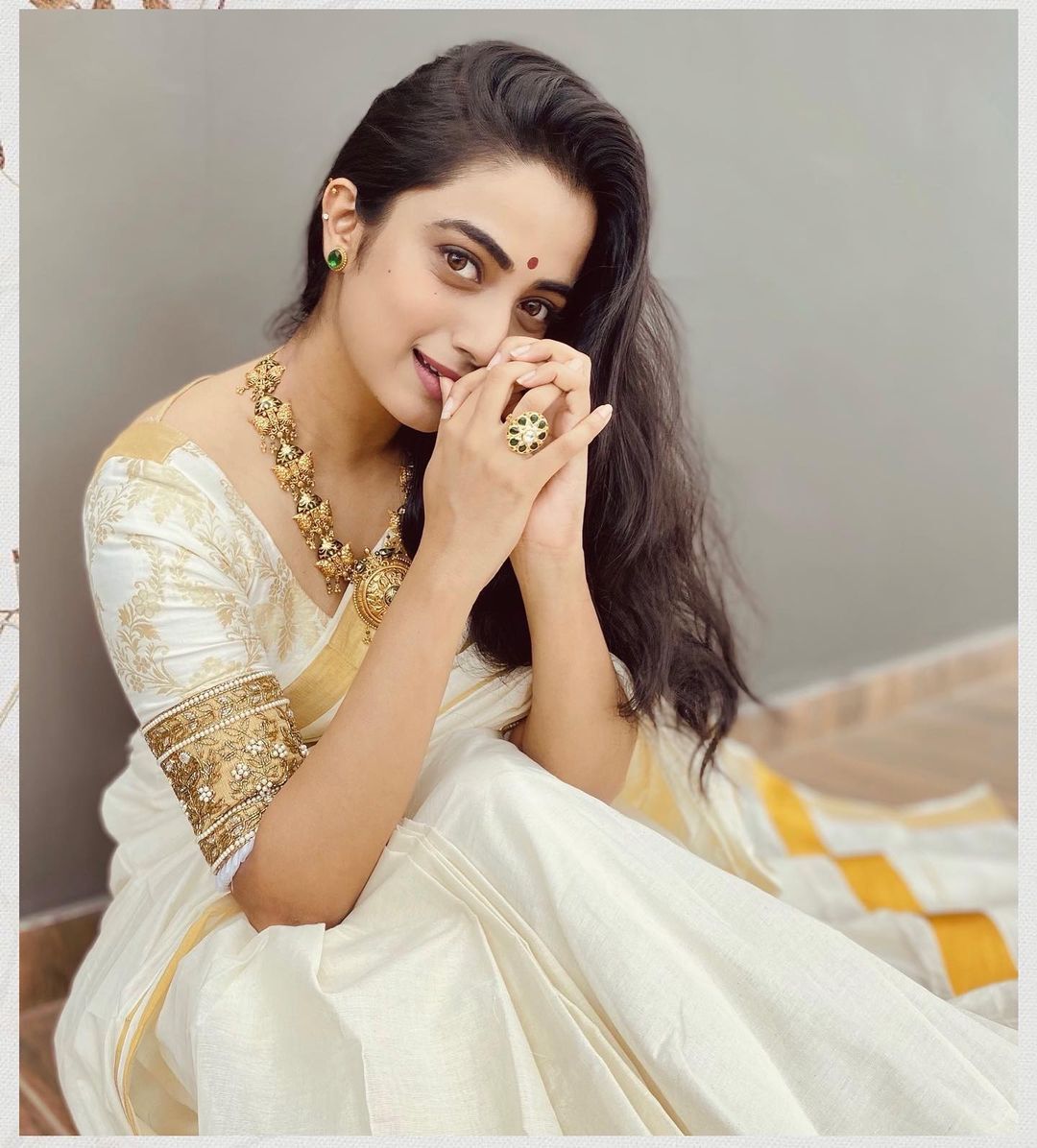 എപ്പോഴും കൂൾ ആണ് നമിത, നടി നമിത പ്രമോദിന്റെ സ്റ്റൈലിഷ് ചിത്രങ്ങൾ 