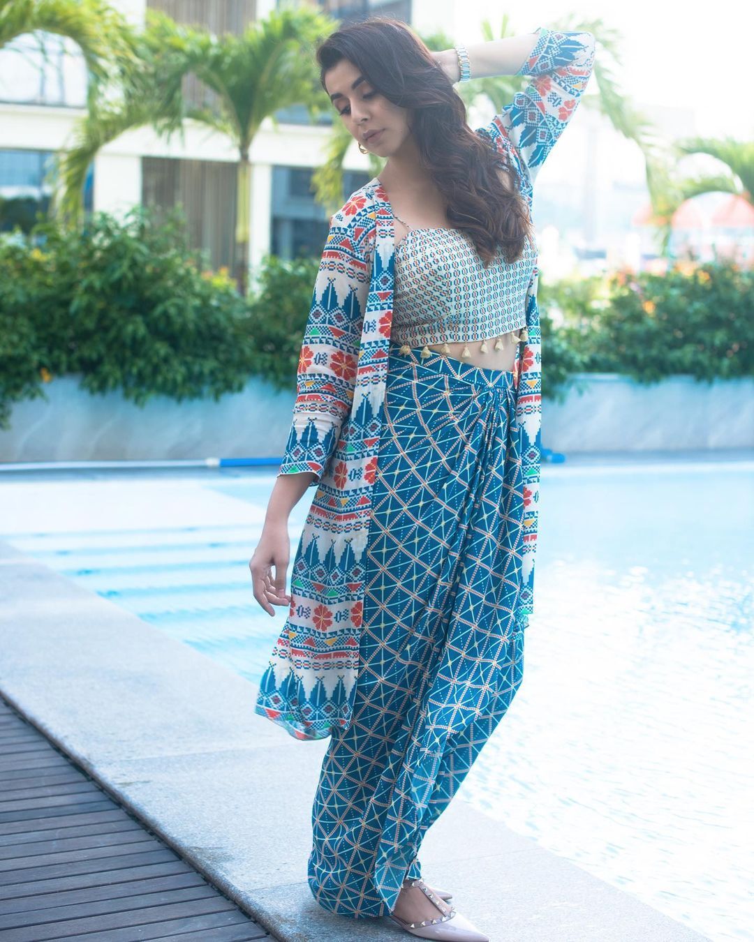 കാർക്കൂന്തൽ അഴകിൽ നിക്കി ഗൽറാണി; മലയാളികളുടെ പ്രിയപ്പെട്ട നായികയുടെ പുതിയ ചിത്രങ്ങൾ കാണാം