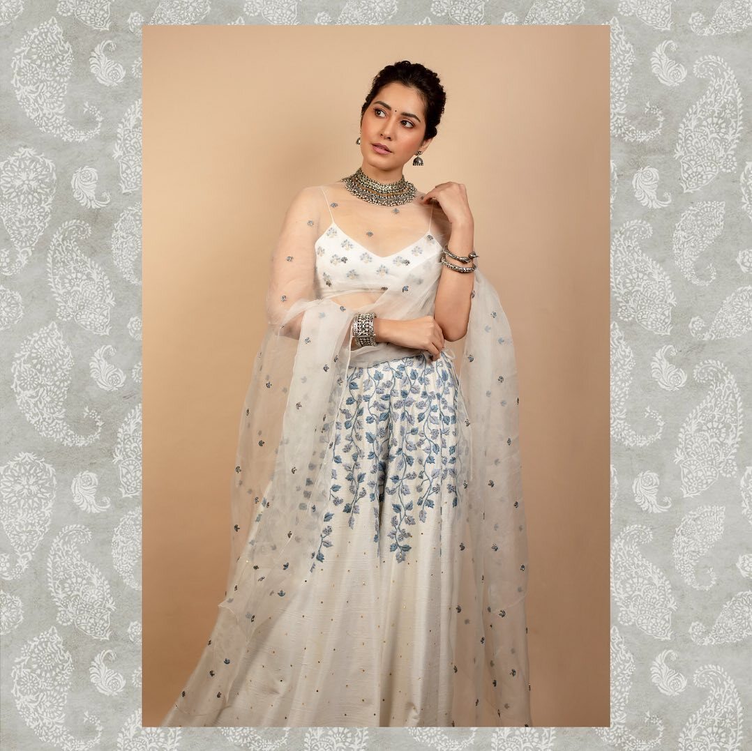 ഭ്രമിപ്പിക്കുന്ന ലുക്കില്‍ ഭ്രമം നായിക; റാഷി ഖന്നയുടെ പുത്തന്‍ ചിത്രങ്ങള്‍