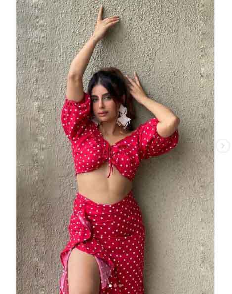 जानिए कौन हैं बिग बॉस 15 में Hotness का तड़का लगाने आ रहीं मीशा अय्यर