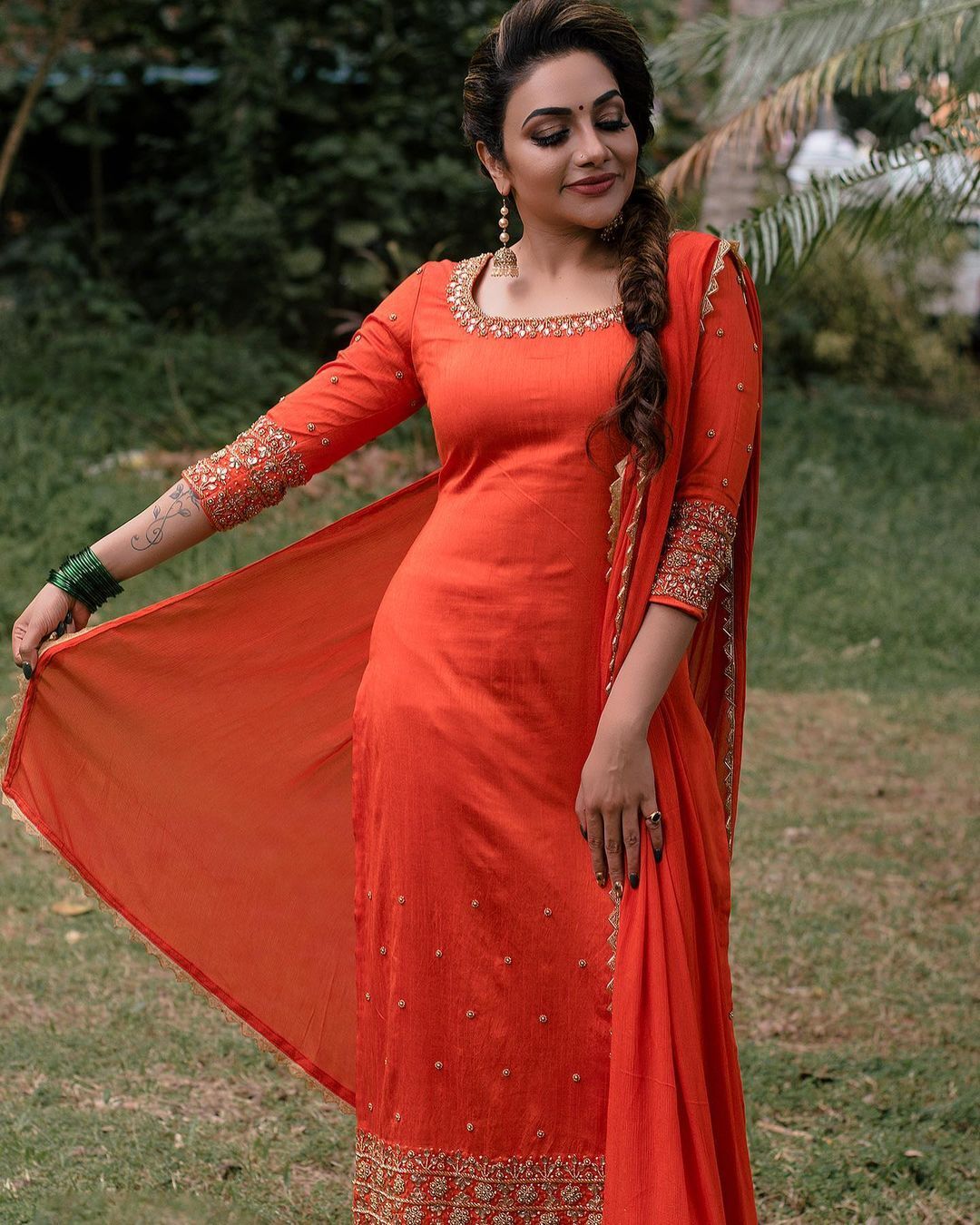 റിമി ചേച്ചി ഫോട്ടോഷൂട്ട് ഒരു രക്ഷയുമില്ല; പൊളിച്ചെന്ന് ആരാധകര്‍, വൈറല്‍ ഫോട്ടോഷൂട്ട് കാണാം