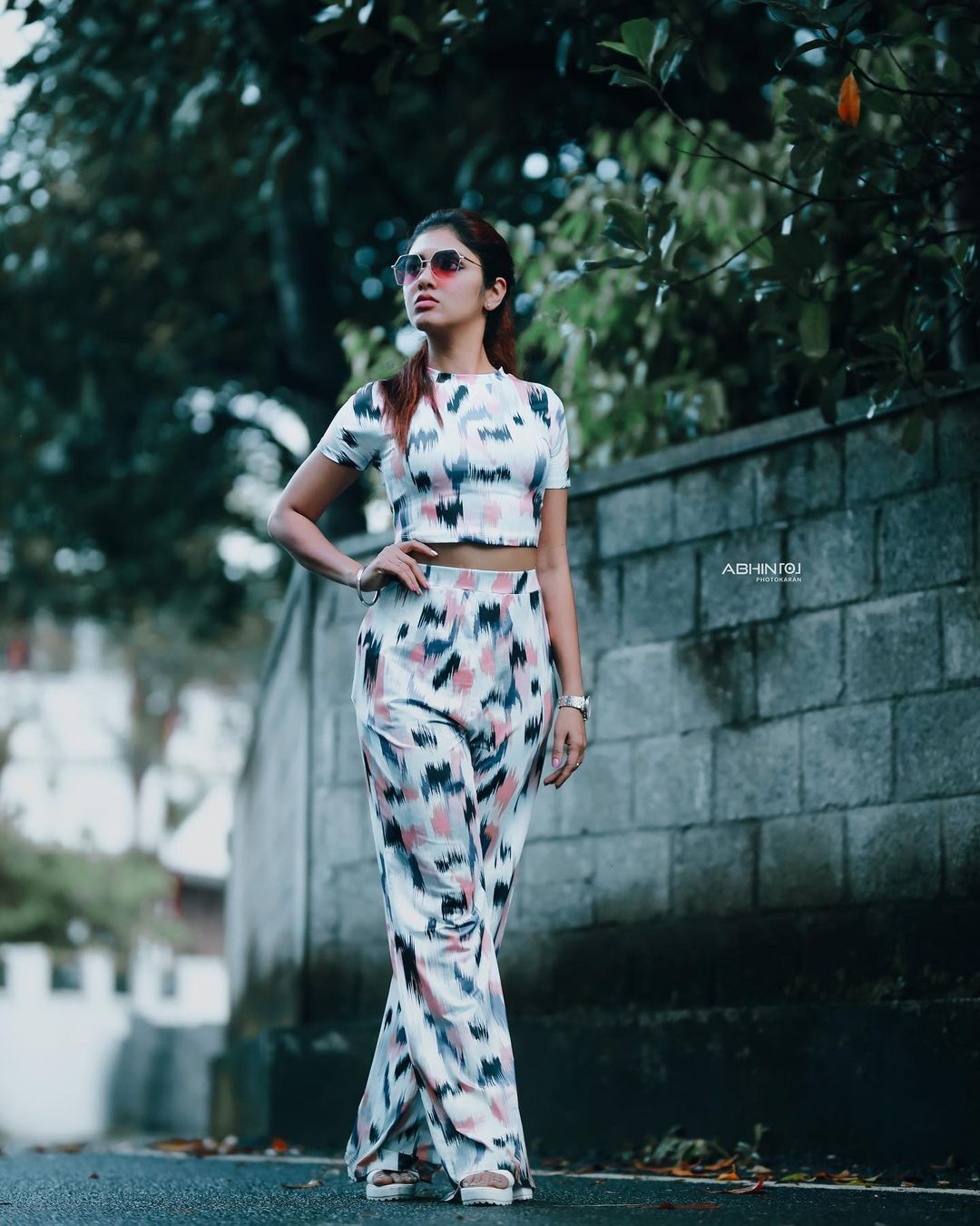 കിടിലൻ ലുക്കിൽ നമ്മടെ 'ക്ടാവ്'; ഗായത്രി സുരേഷിന്റെ ഇൻസ്റ്റാഗ്രാം ചിത്രങ്ങൾ വൈറൽ