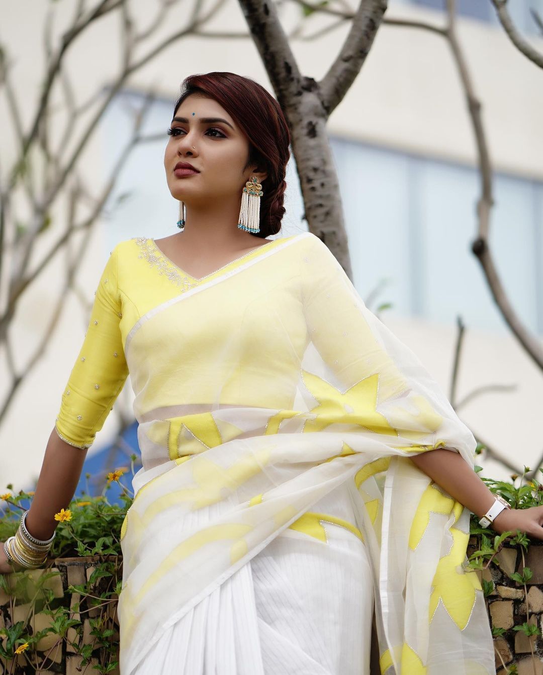 കിടിലൻ ലുക്കിൽ നമ്മടെ 'ക്ടാവ്'; ഗായത്രി സുരേഷിന്റെ ഇൻസ്റ്റാഗ്രാം ചിത്രങ്ങൾ വൈറൽ